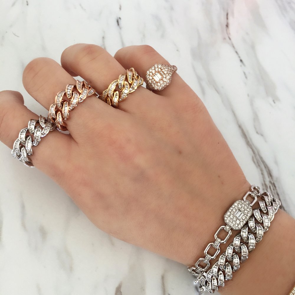 DIAMOND BAGUETTE ESSENTIAL LINK BRACELET - Image 11